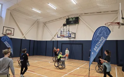 Na paralimpijskem šolskem dnevu na OŠ Poljane